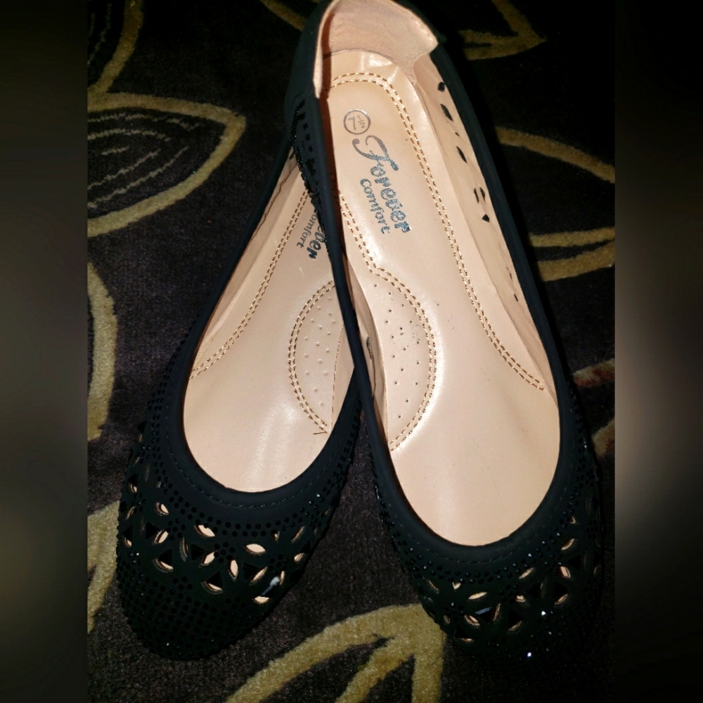 Black flats